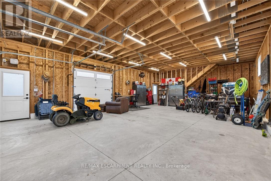 1300 River Road, Haldimand, ON - Indoor Photo Showing Garage