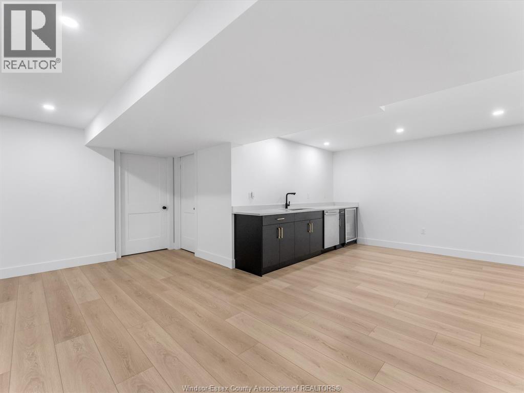 293 Xavier Circle, Lakeshore, ON - Indoor