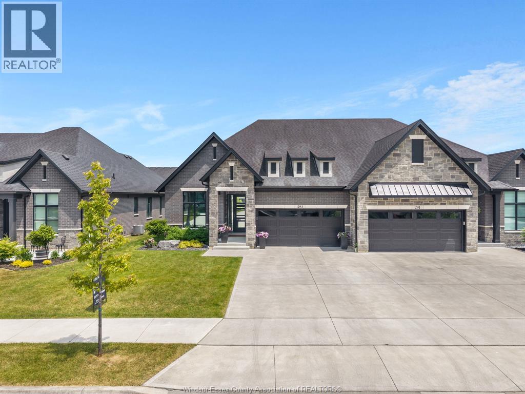 293 Xavier Circle, Lakeshore, ON - Outdoor With Facade