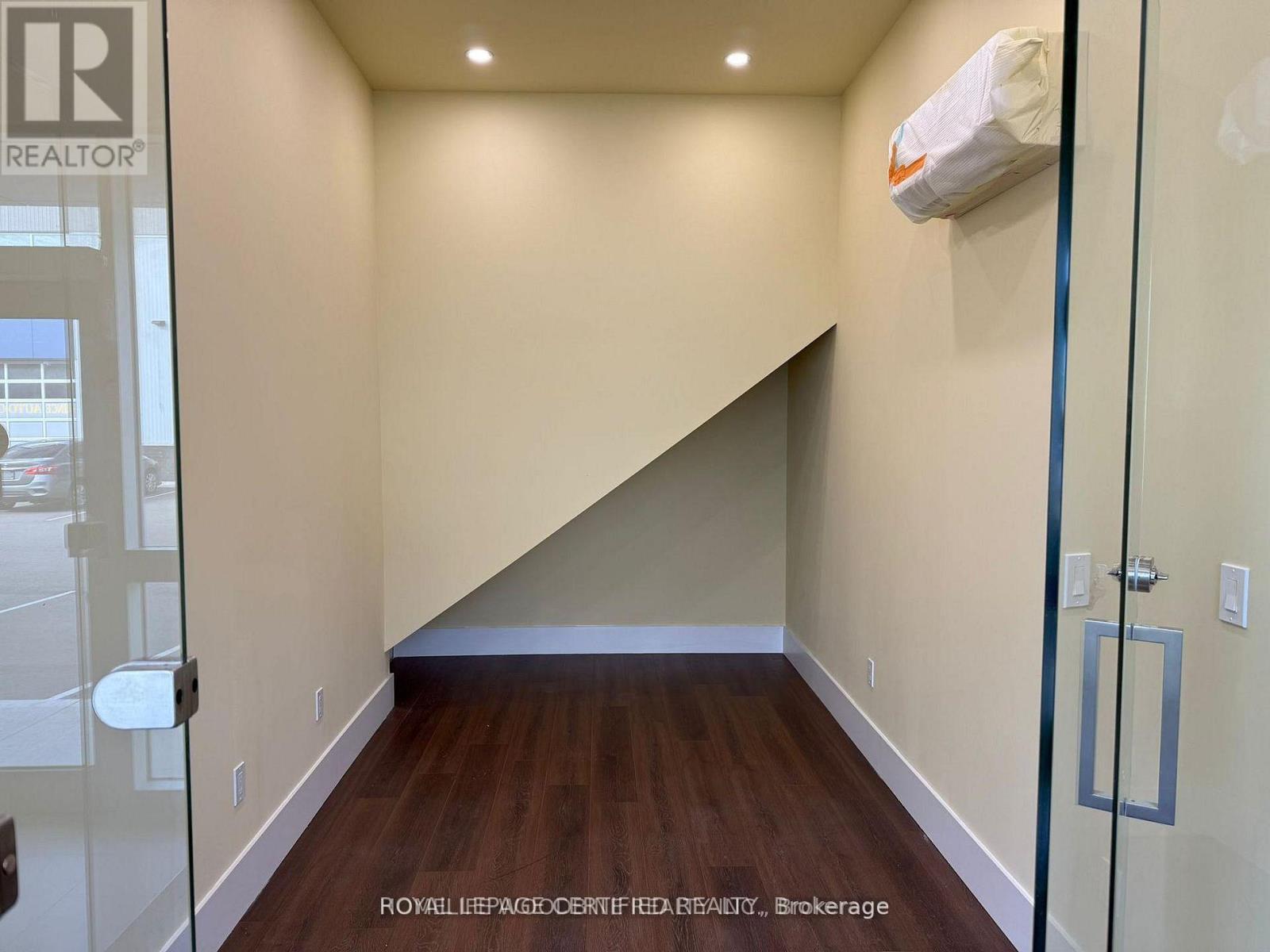 11 - 406 Pritchard Road, Hamilton, ON