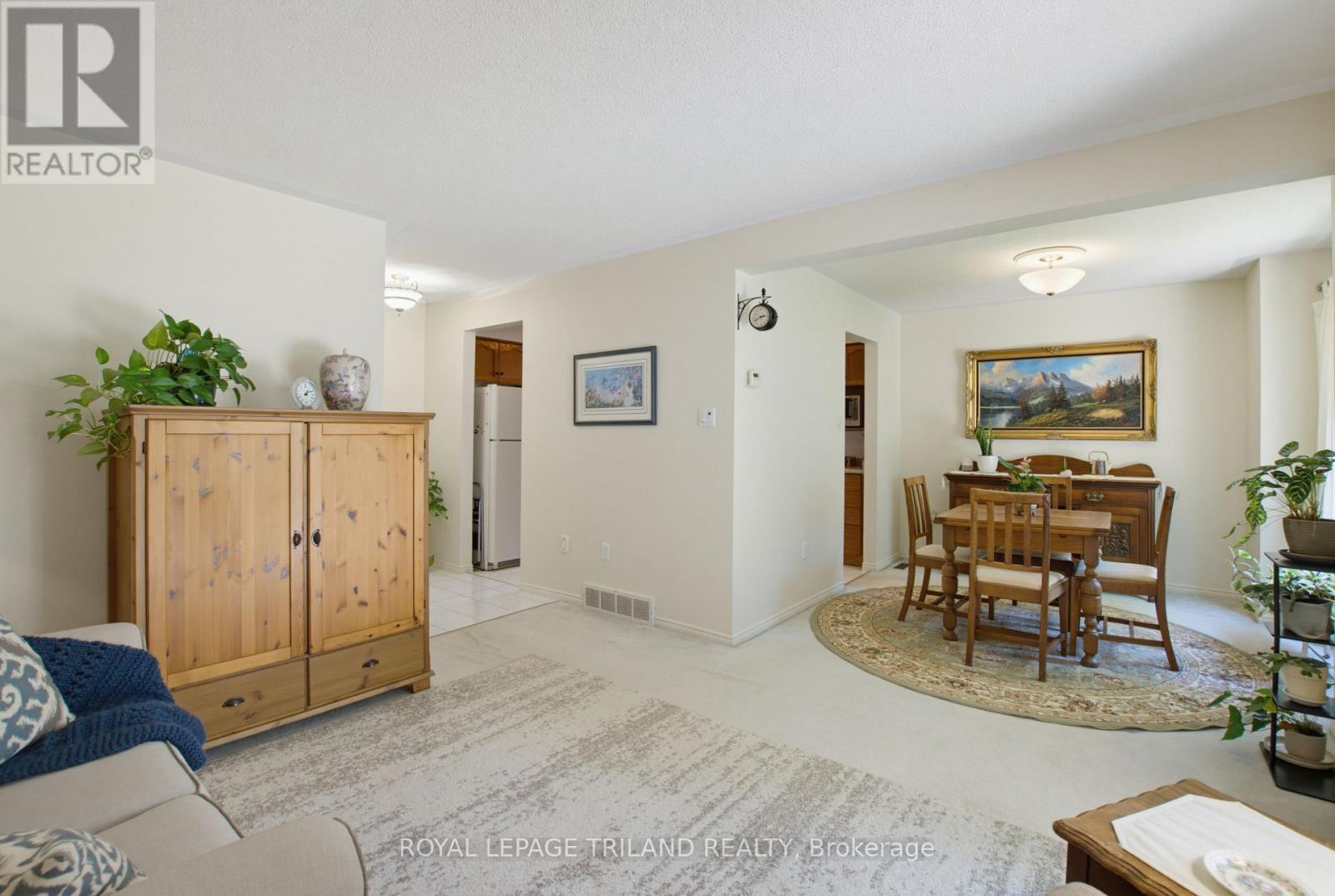 117 Bournemouth Drive, London East (East I), ON - Indoor Photo Showing Other Room