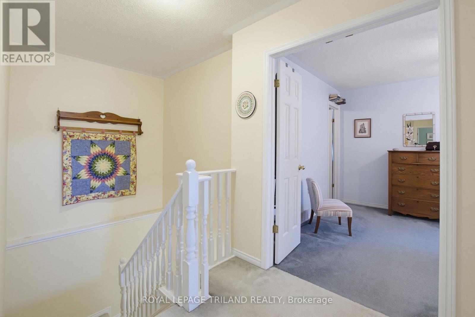 117 Bournemouth Drive, London East (East I), ON - Indoor
