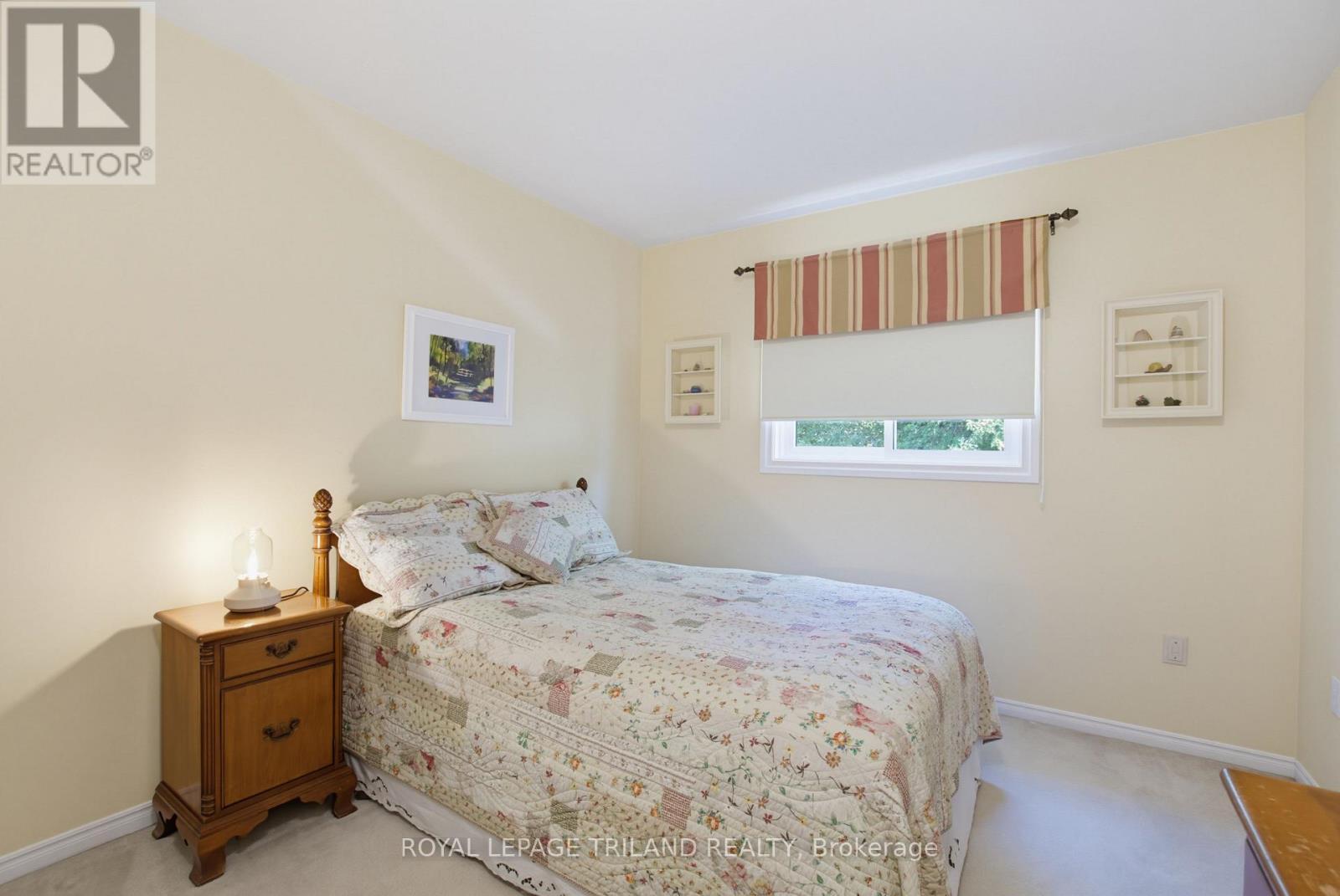 117 Bournemouth Drive, London East (East I), ON - Indoor Photo Showing Bedroom