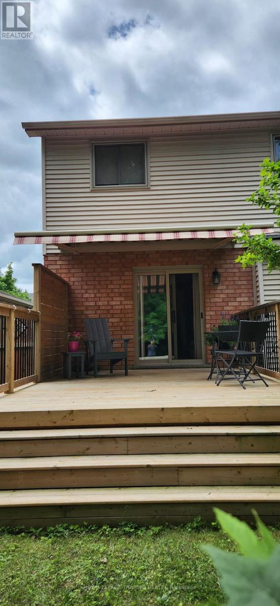 117 Bournemouth Drive, London East (East I), ON - Outdoor With Deck Patio Veranda With Exterior
