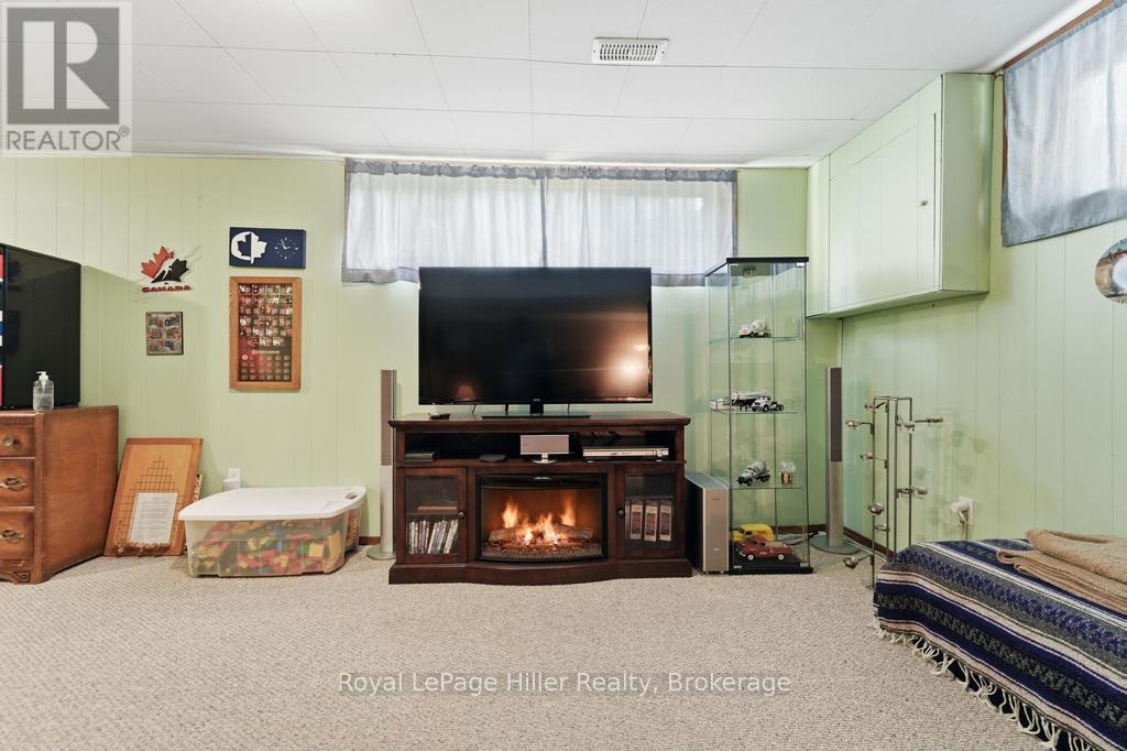 58 Kemp Crescent, Stratford, ON - Indoor