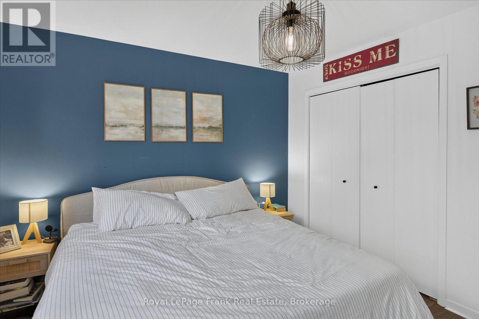 2615 Foxmeadow Road, Peterborough (Ashburnham Ward 4), ON - Indoor Photo Showing Bedroom