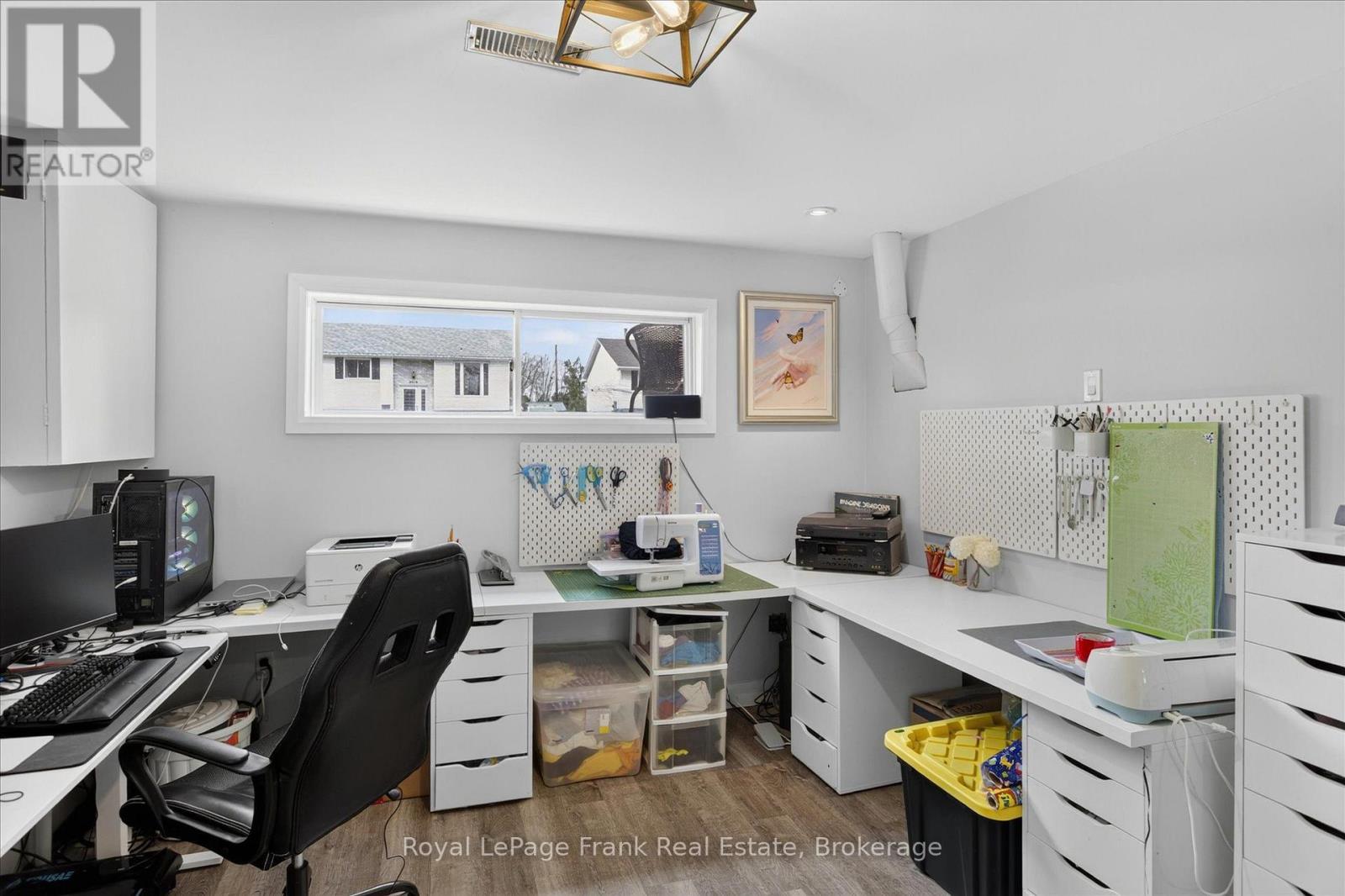 2615 Foxmeadow Road, Peterborough (Ashburnham Ward 4), ON - Indoor Photo Showing Office