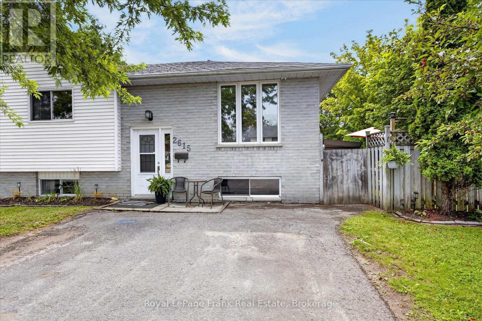 2615 Foxmeadow Road, Peterborough (Ashburnham Ward 4), ON - Outdoor