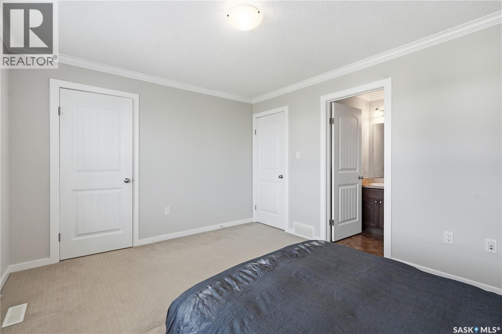 317 315 Hampton Circle, Saskatoon, SK - Indoor