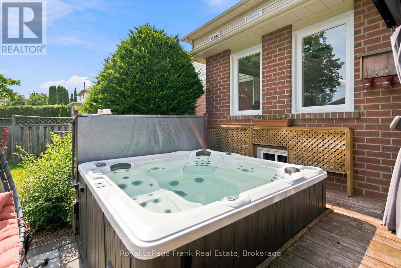 47 South Beech Street, Uxbridge, ON - Outdoor With Deck Patio Veranda With Exterior