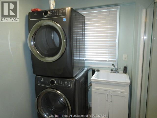 43 Hannibal Street, Blenheim, ON - Indoor Photo Showing Laundry Room