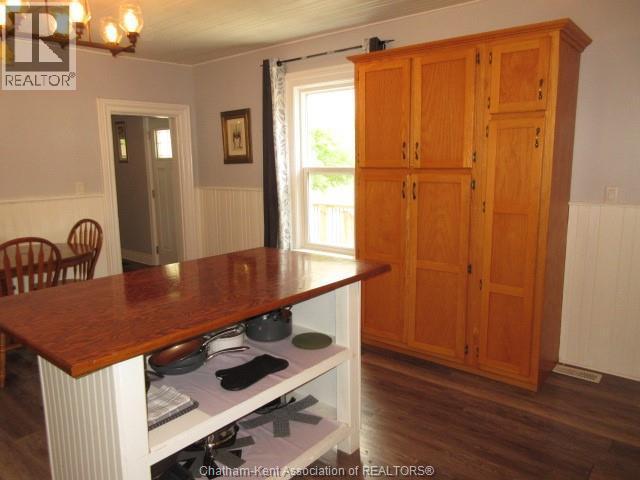 43 Hannibal Street, Blenheim, ON - Indoor