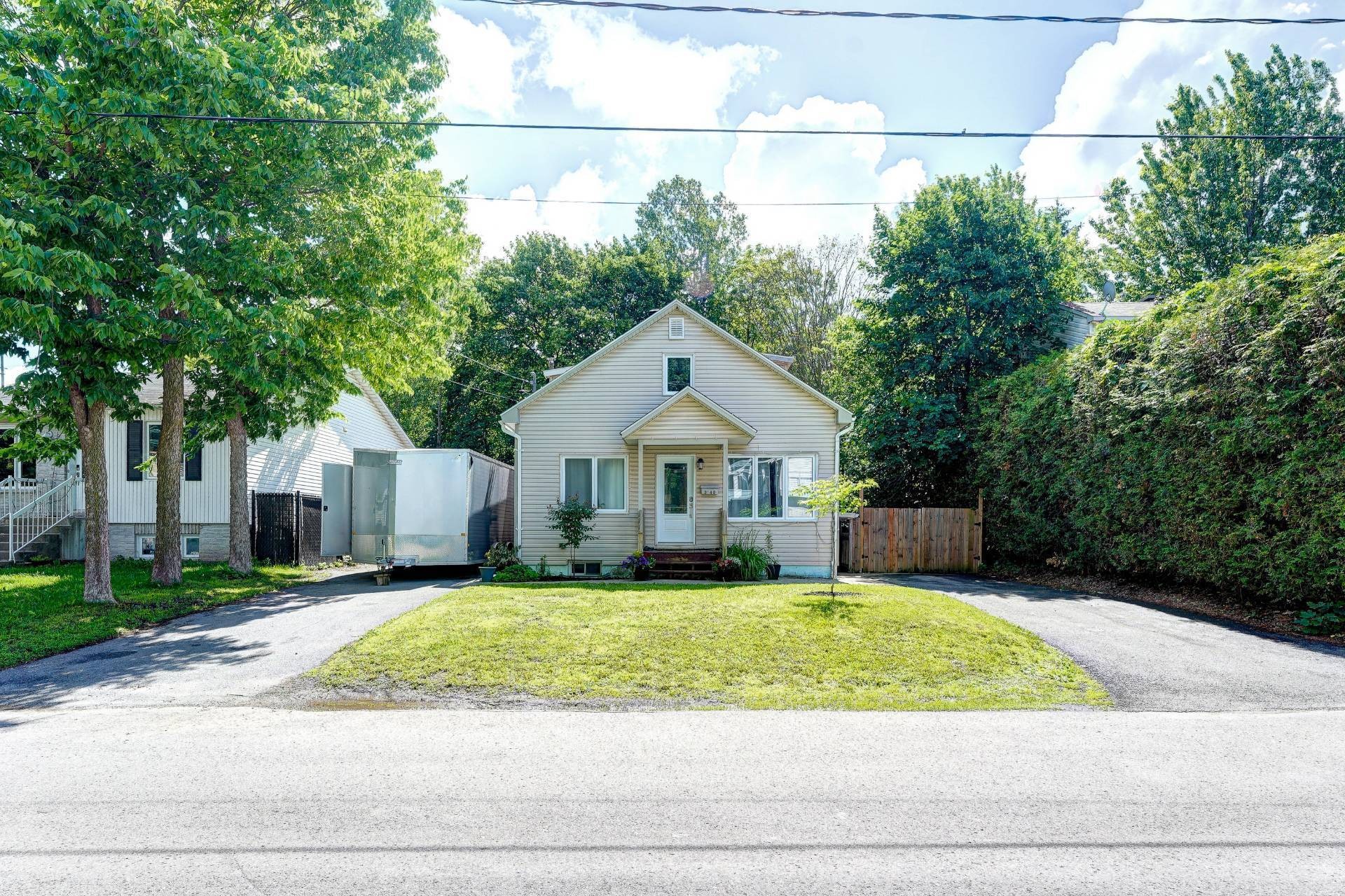 Front of Structure - 3140 26E Rue, Laval (Laval-Ouest), QC - Outdoor