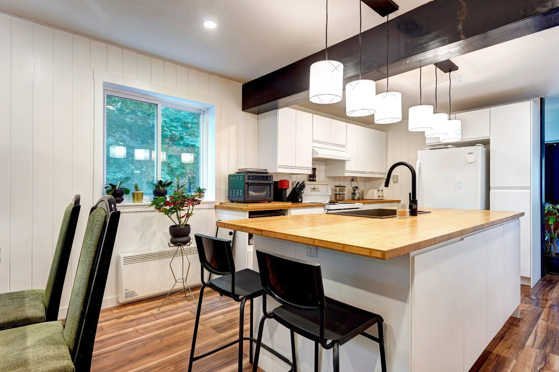 Kitchen - 3140 26E Rue, Laval (Laval-Ouest), QC - Indoor Photo Showing Kitchen