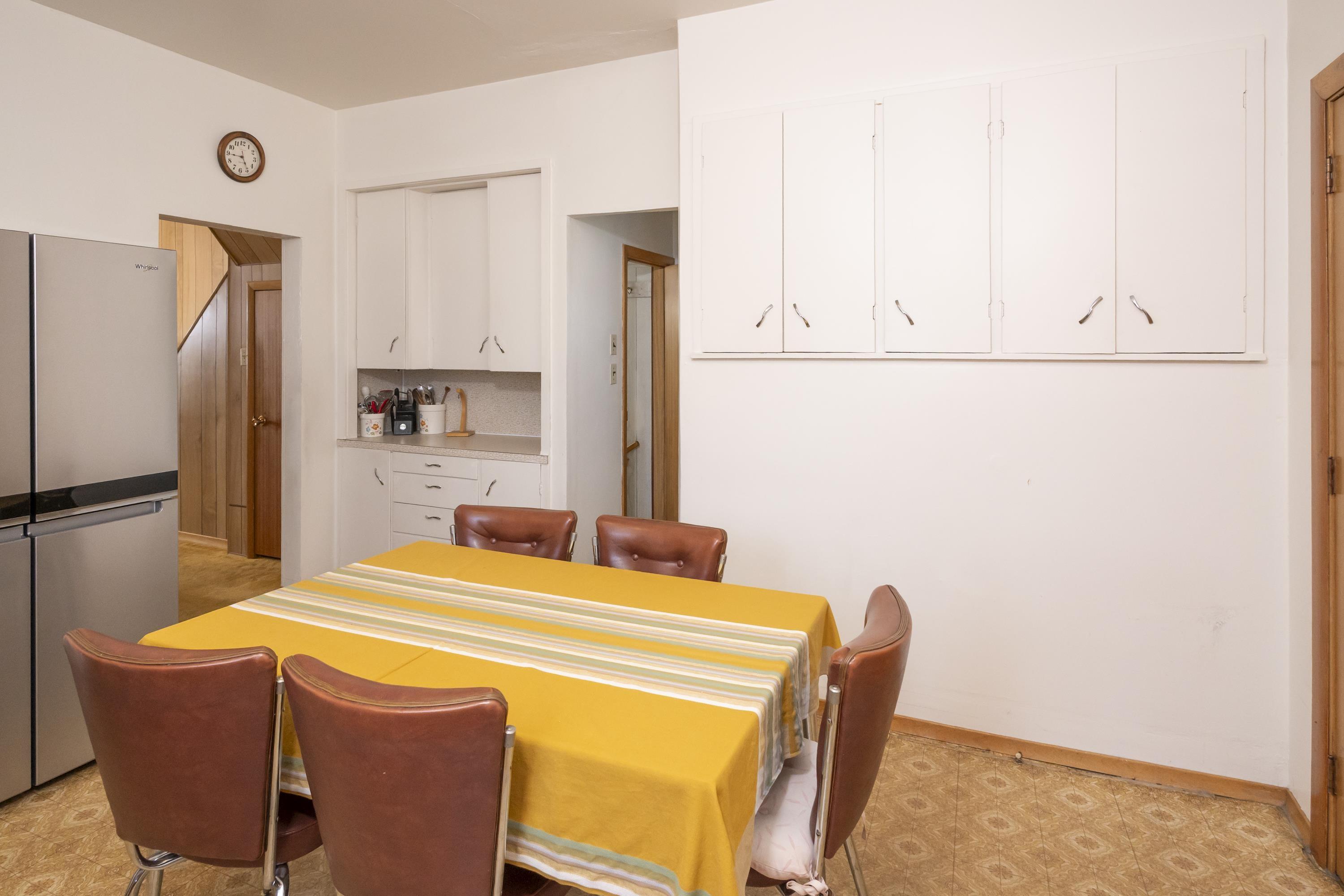 520 Mcpherson Street, Thunder Bay, ON - Indoor Photo Showing Dining Room
