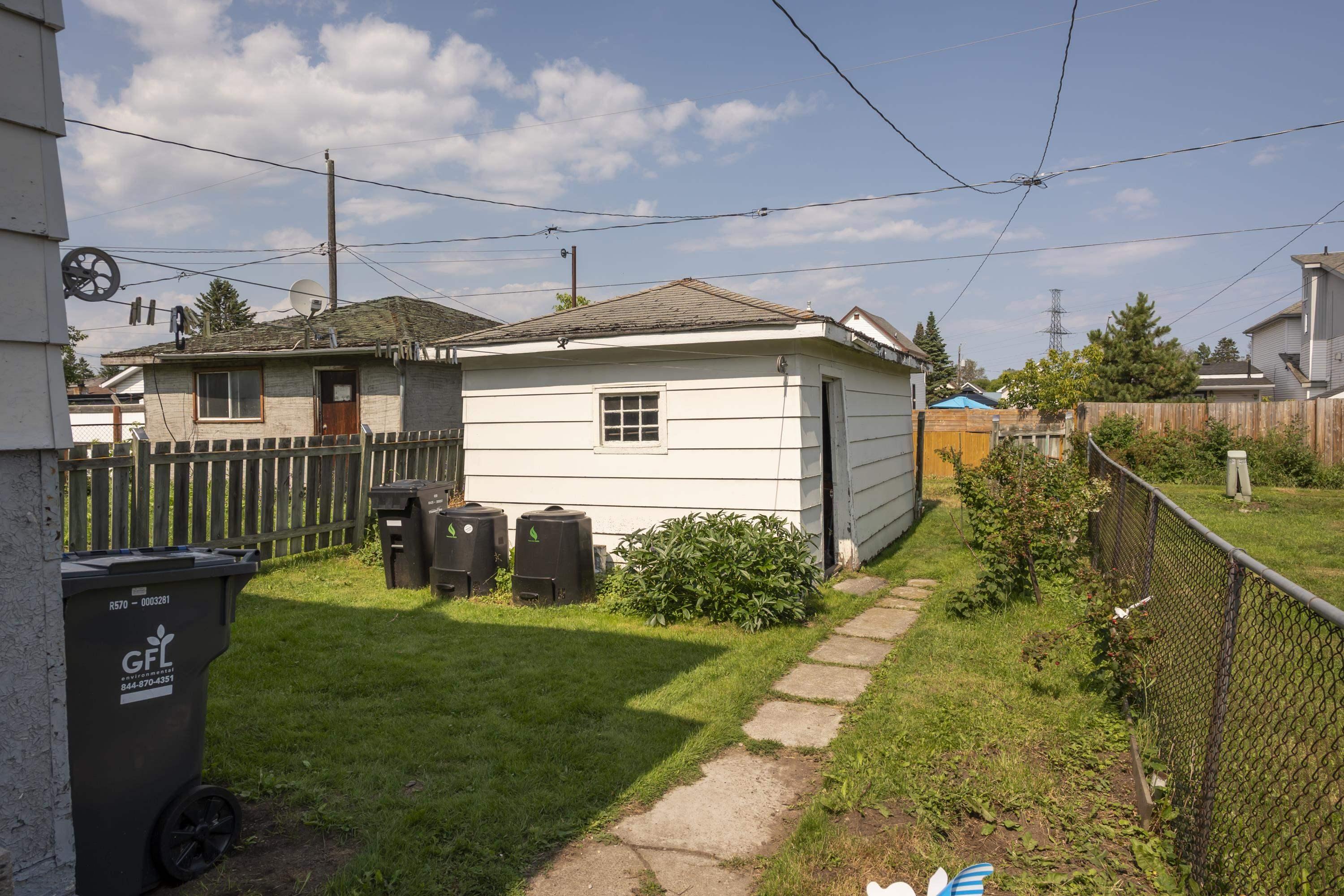 520 Mcpherson Street, Thunder Bay, ON - Outdoor