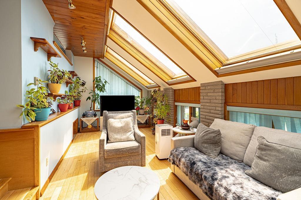 88 Carl Ave., Thunder Bay, ON -