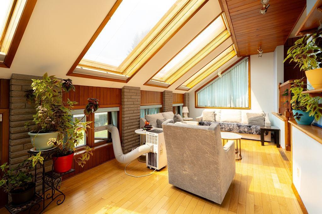 88 Carl Ave., Thunder Bay, ON - Indoor