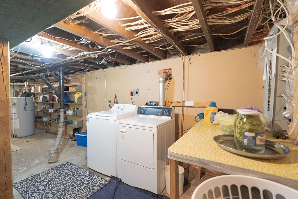 88 Carl Ave., Thunder Bay, ON - Indoor Photo Showing Laundry Room