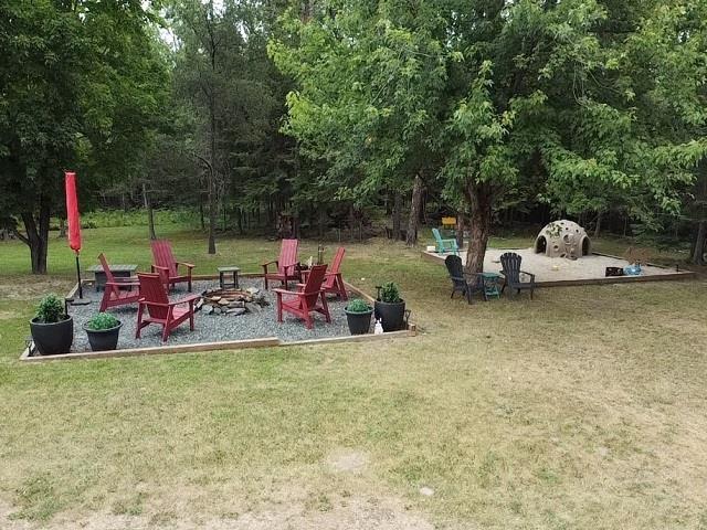 9 Willow Court, Dryden, ON - Outdoor