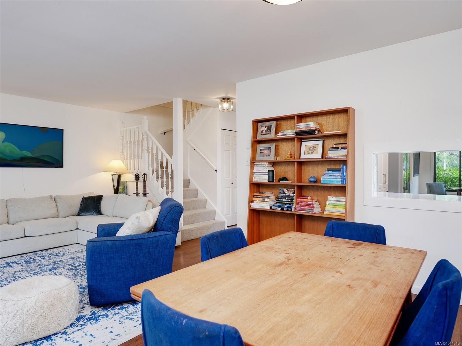 #9-1309 Mckenzie Ave, Saanich, BC