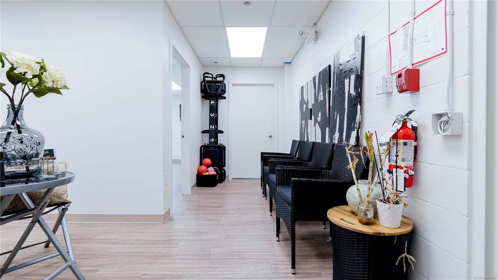 #3-601 Boleskine Rd, Saanich, BC