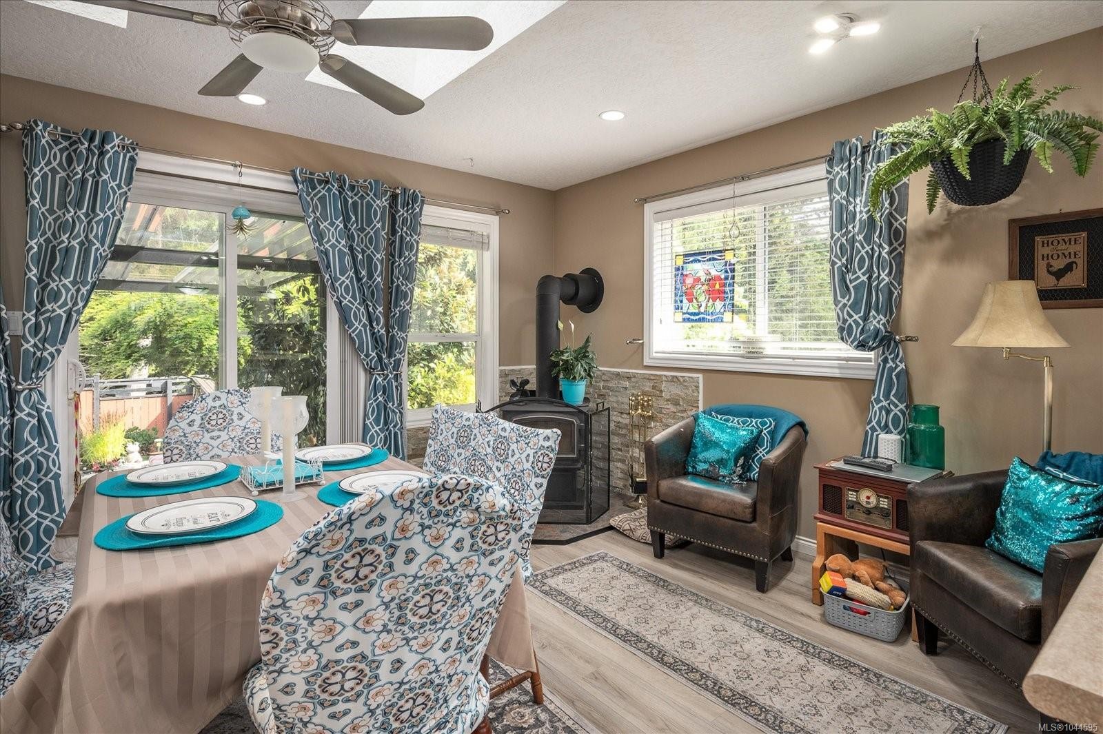 3319 Cook St, Chemainus, BC