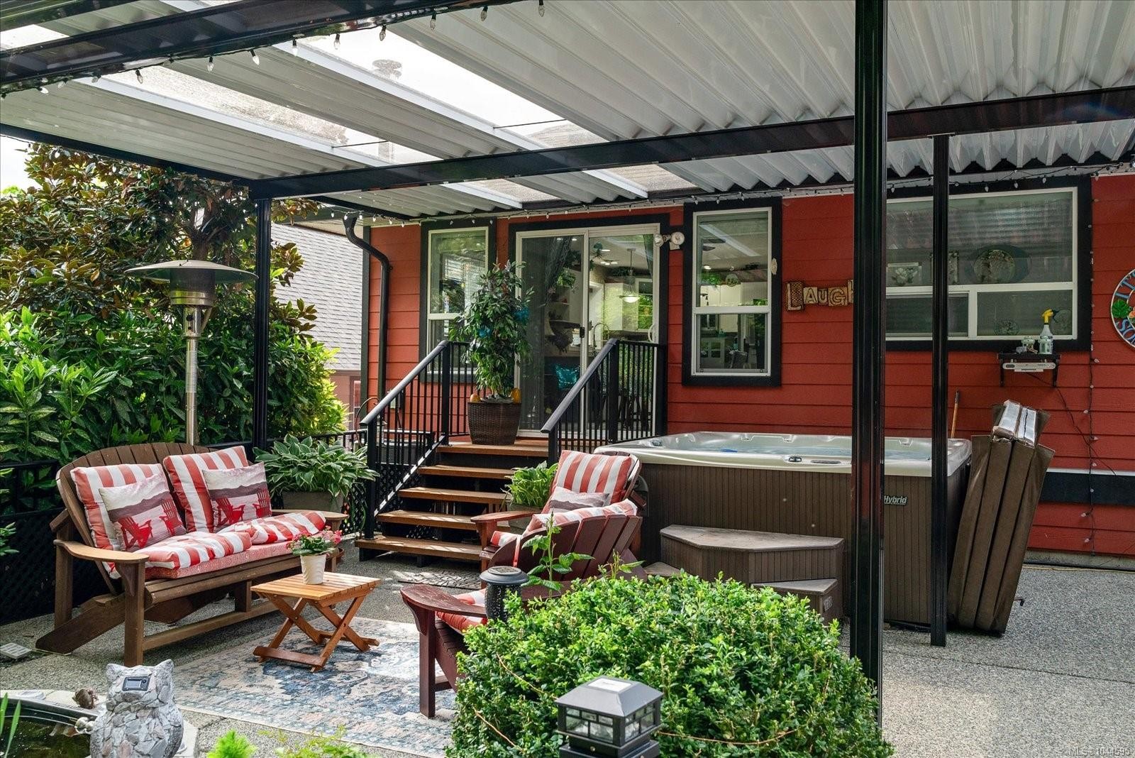 3319 Cook St, Chemainus, BC