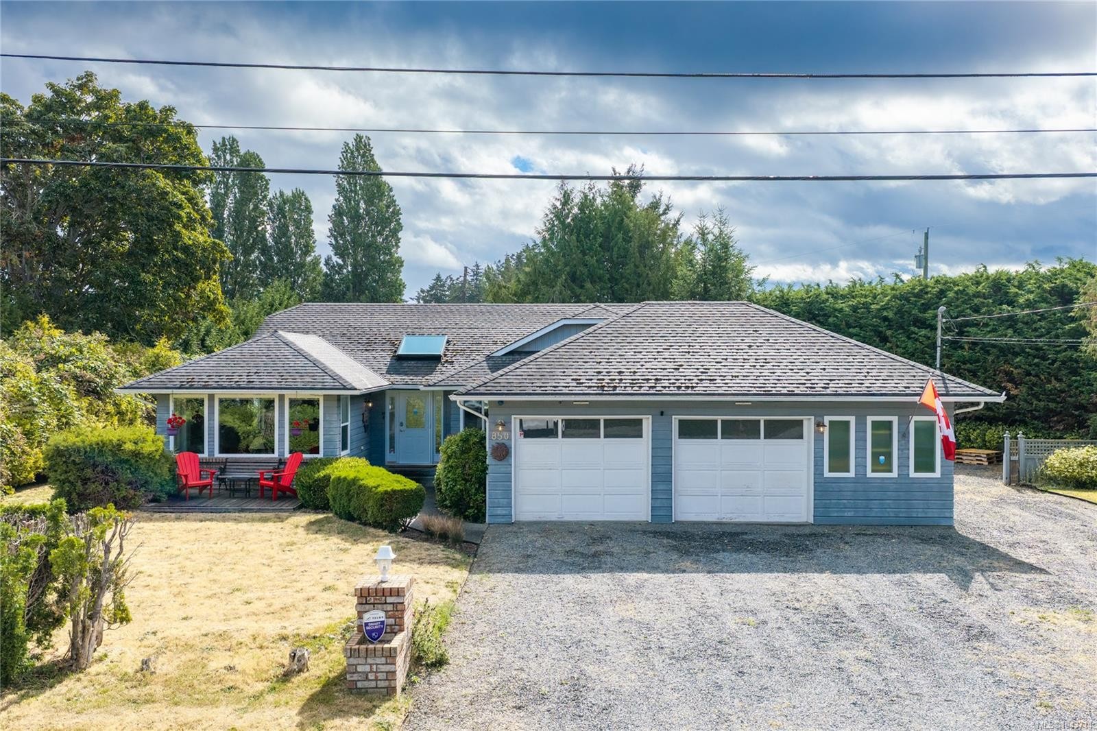 850 Ocean Pl, French Creek, BC