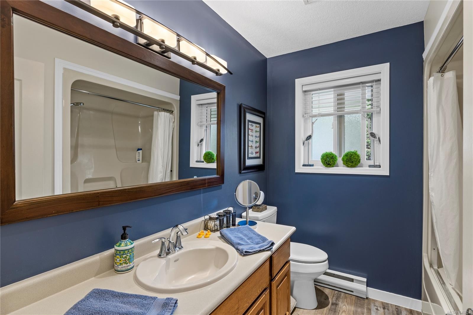 850 Ocean Pl, French Creek, BC