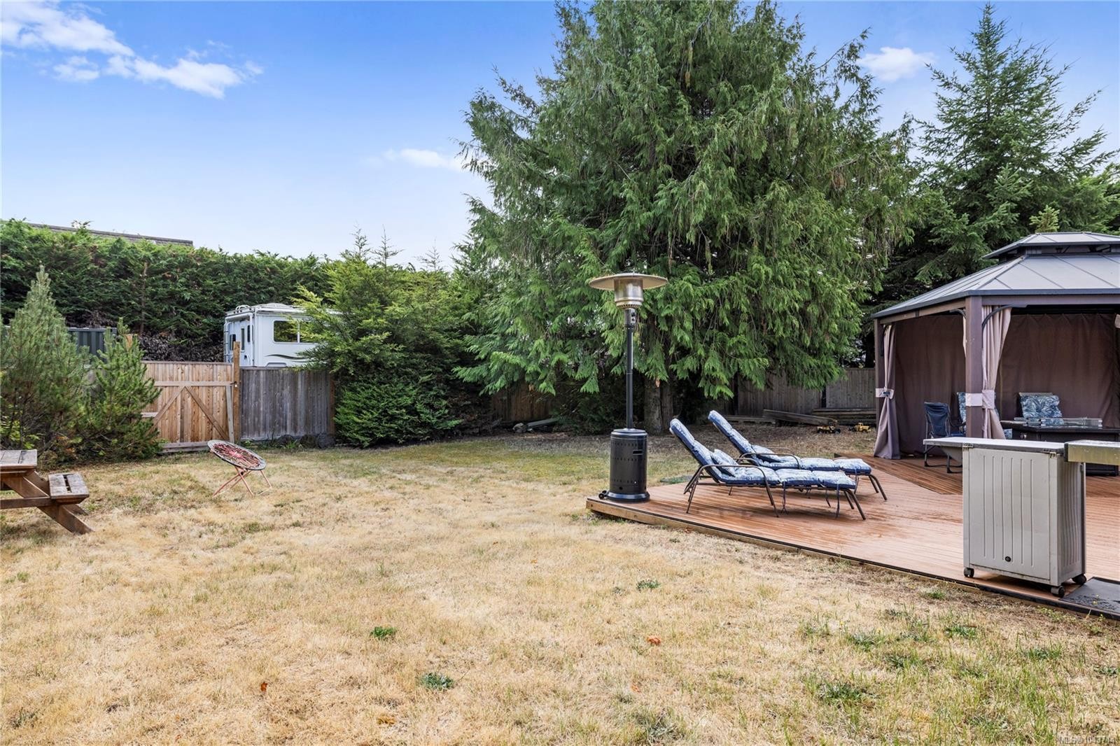 850 Ocean Pl, French Creek, BC