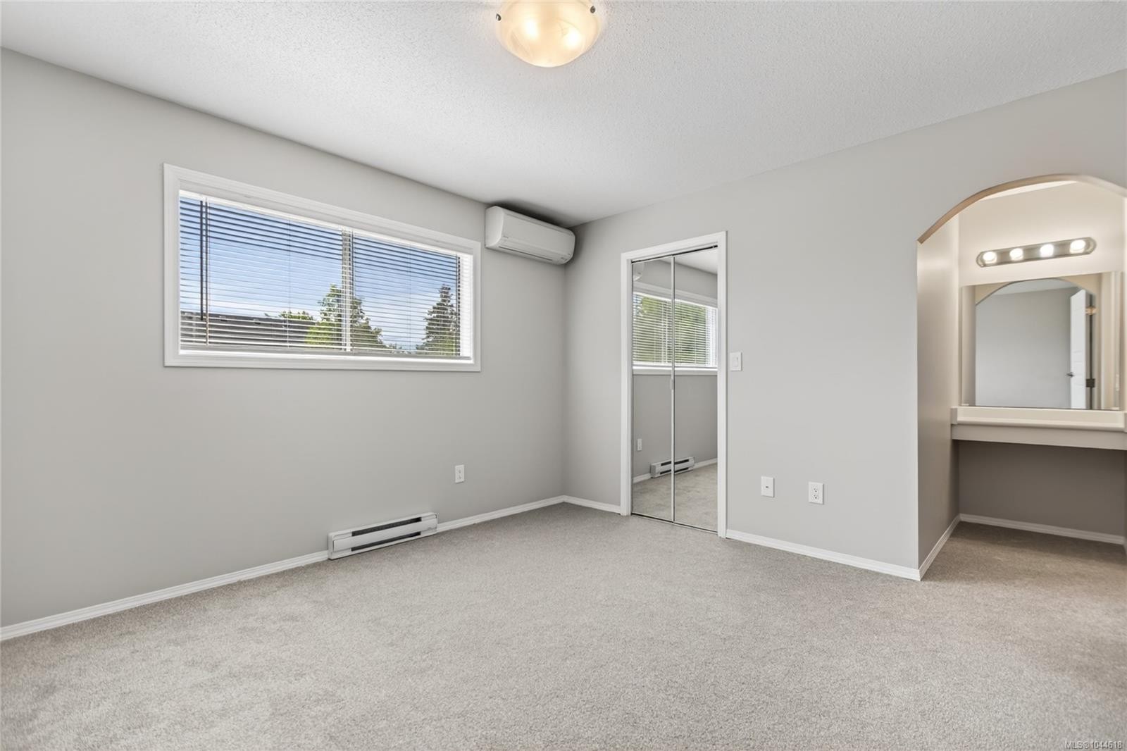 1377 Ocean View Ave, Comox, BC