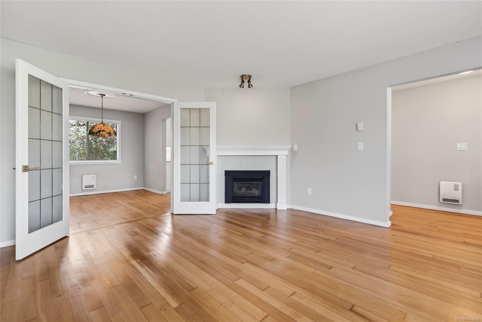 1377 Ocean View Ave, Comox, BC