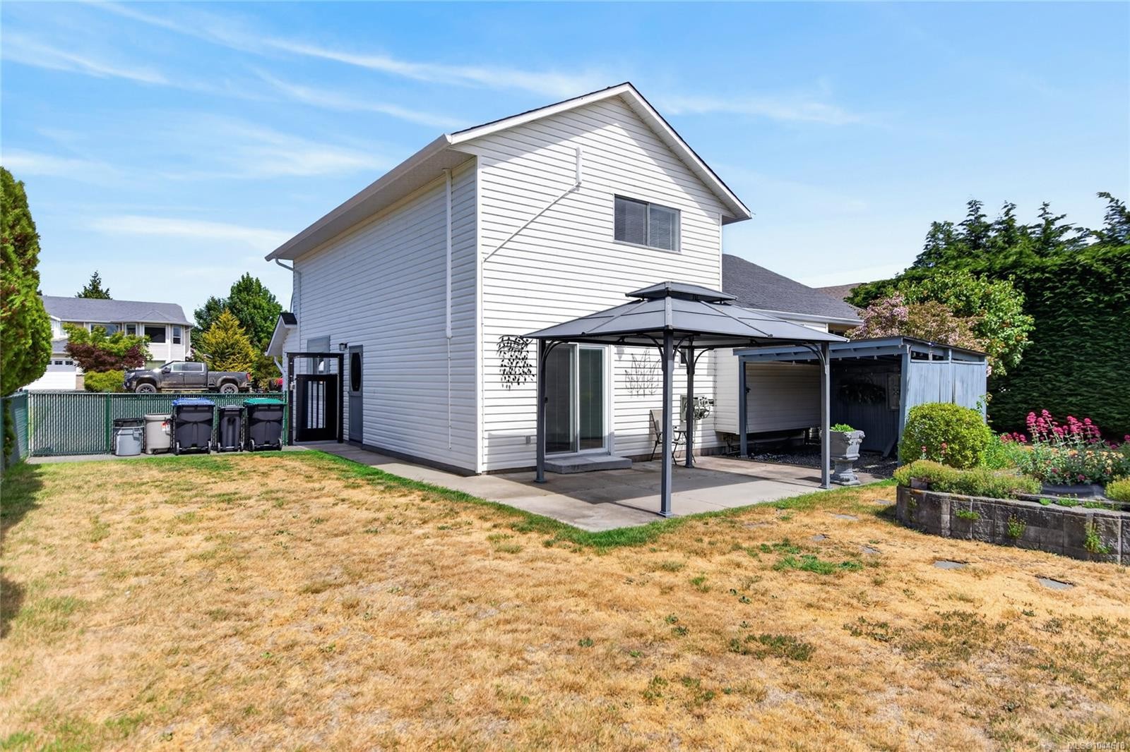 1377 Ocean View Ave, Comox, BC