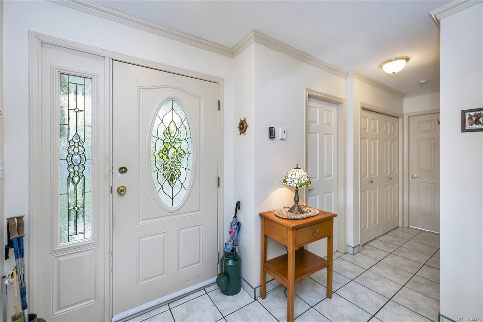 #1-10001 Fifth St, Sidney, BC - Indoor Photo Showing Other Room