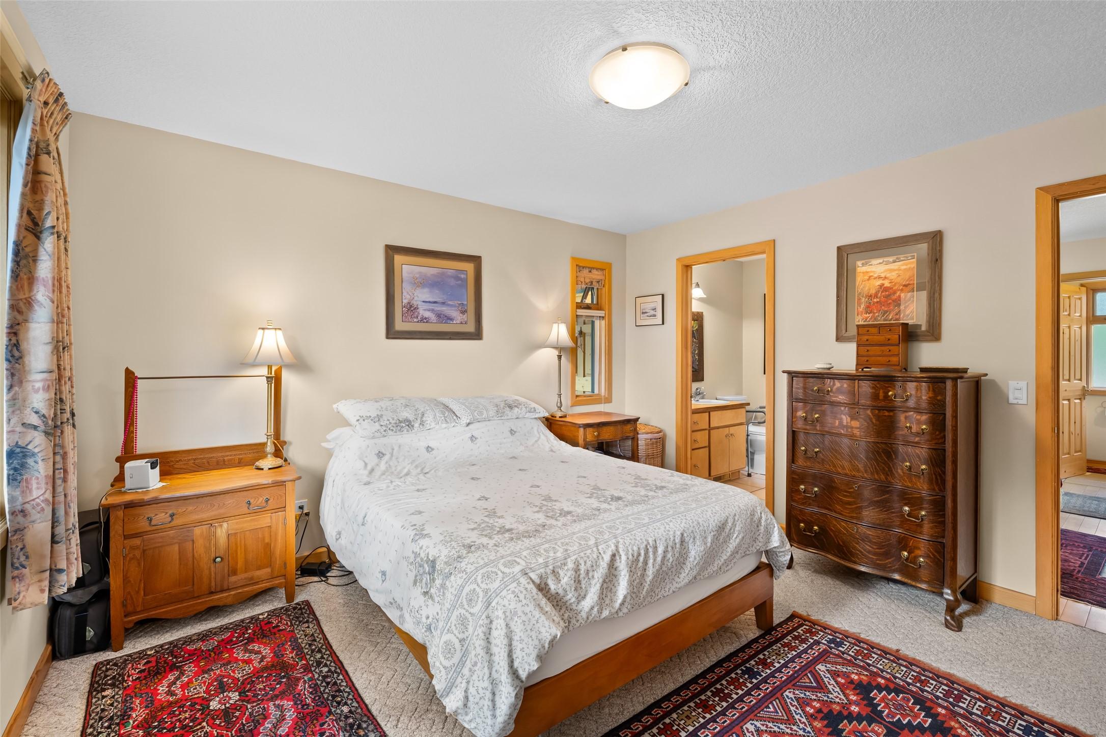 13 Sunrise Crescent, Kimberley, BC - Indoor Photo Showing Bedroom