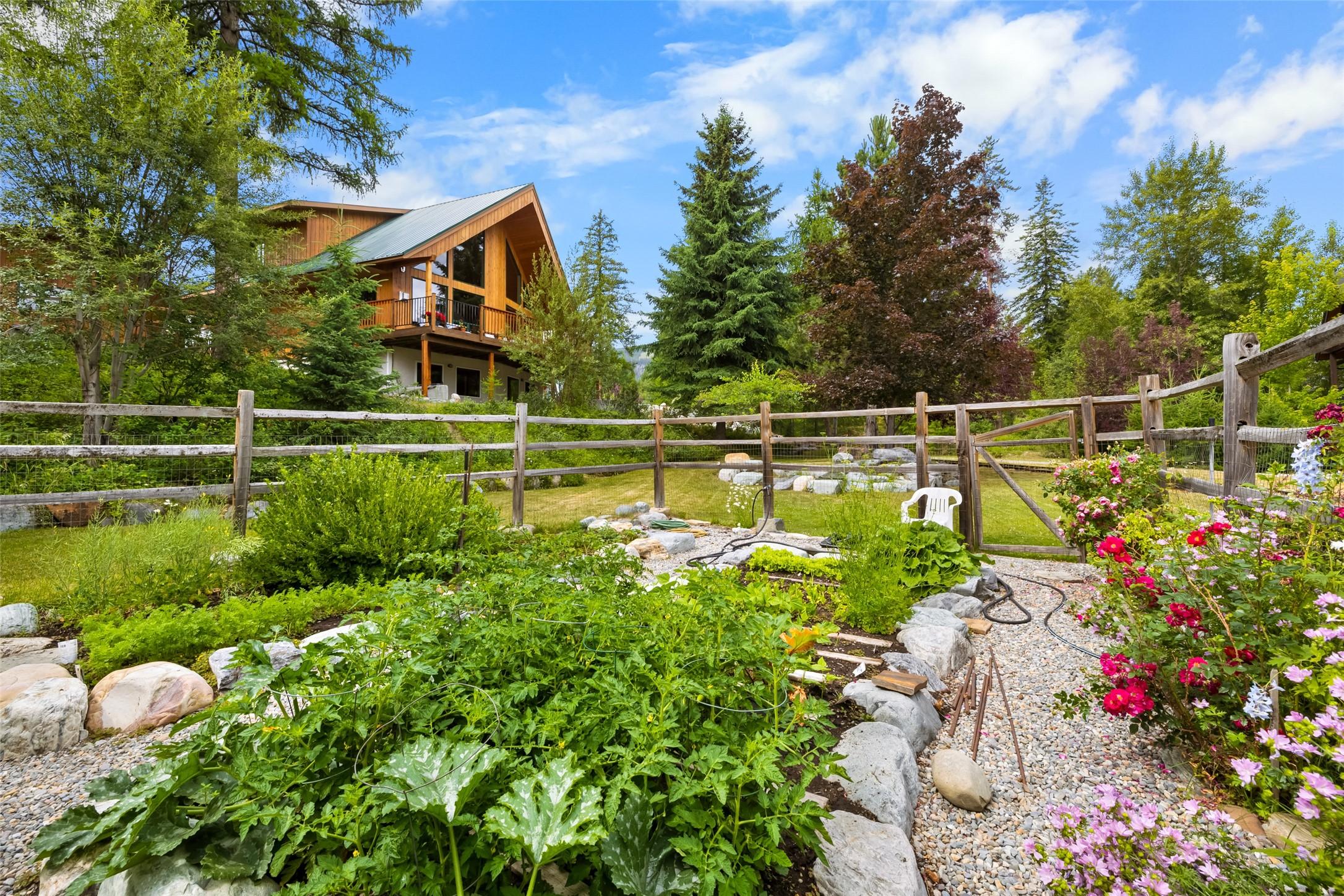 13 Sunrise Crescent, Kimberley, BC - Outdoor