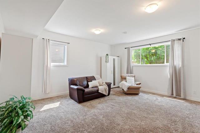 47 Barak Dr, Kleefeld, MB - Indoor