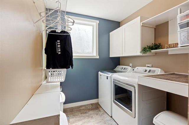47 Barak Dr, Kleefeld, MB - Indoor Photo Showing Laundry Room