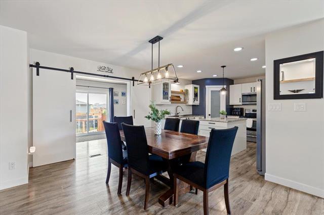 47 Barak Dr, Kleefeld, MB - Indoor Photo Showing Dining Room