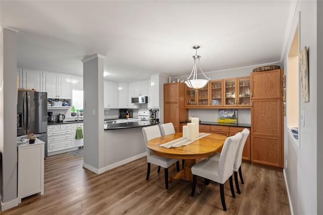 307-70 Dunkirk Dr, Winnipeg, MB - Indoor Photo Showing Other Room