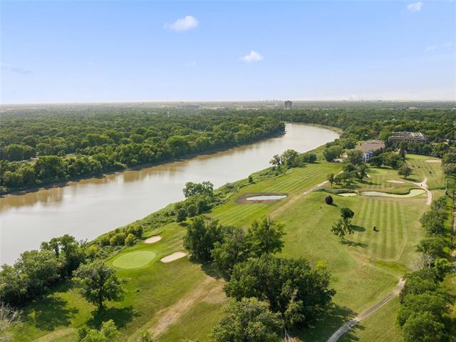 307-70 Dunkirk Dr, Winnipeg, MB - Outdoor With View