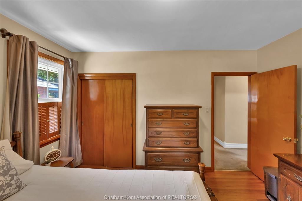 146 Canterbury Street, Chatham, ON - Indoor Photo Showing Bedroom