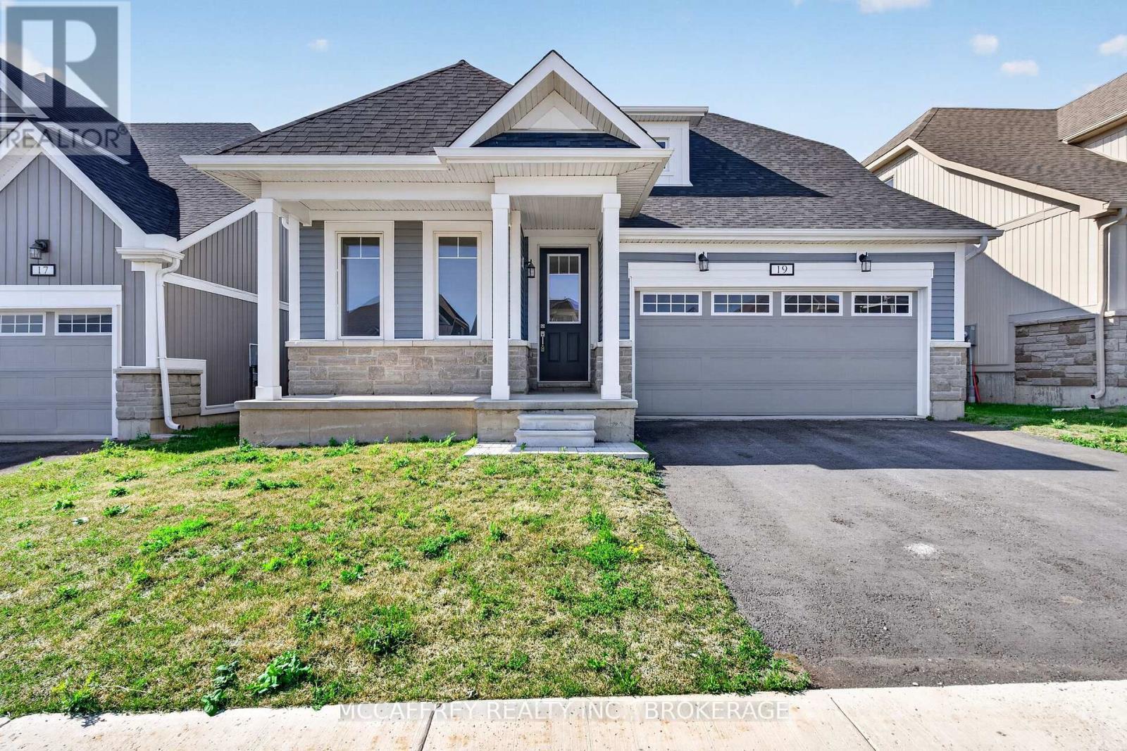 19 Oakmont Drive, Loyalist (Bath), ON - Outdoor With Facade