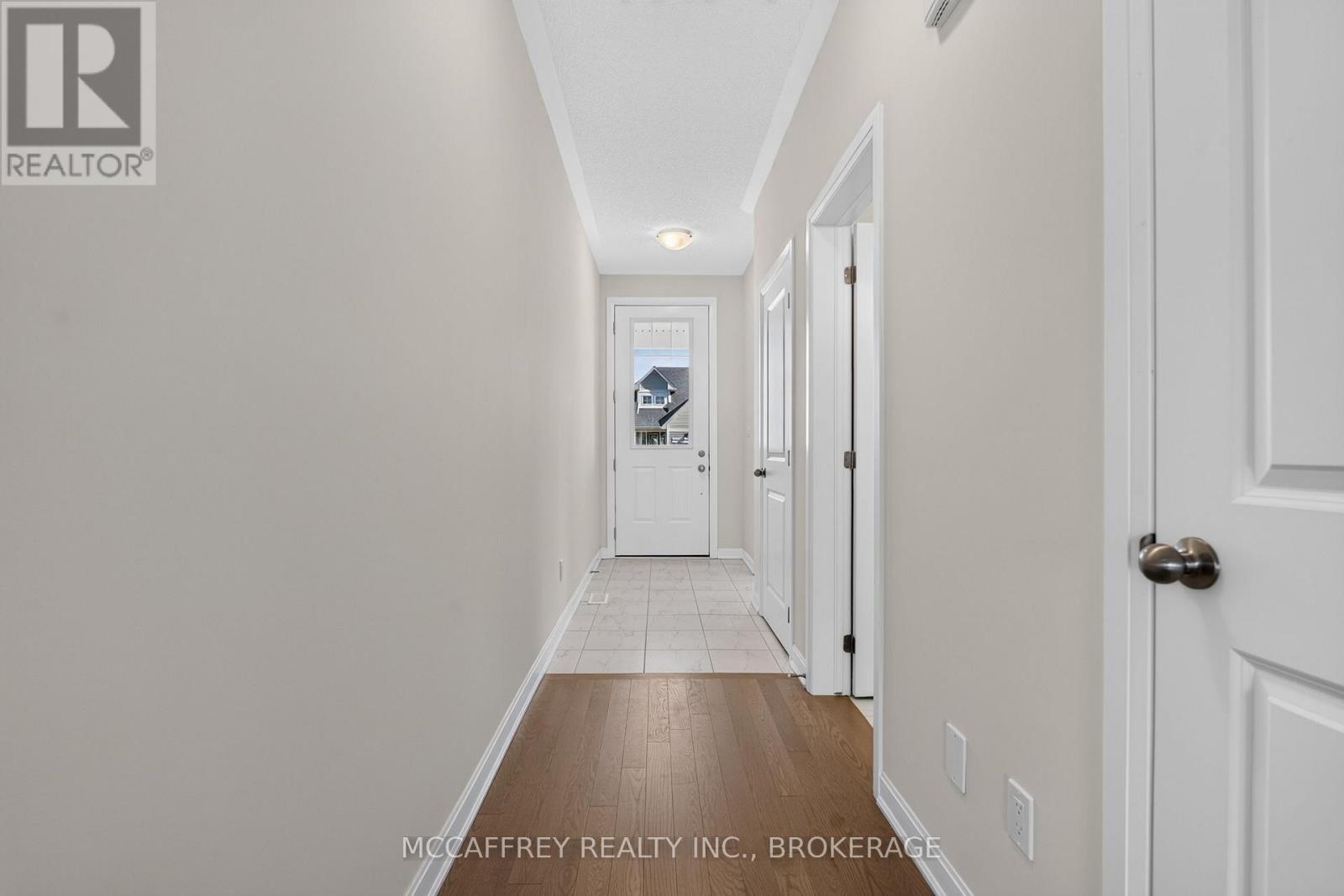 19 Oakmont Drive, Loyalist (Bath), ON - Indoor Photo Showing Other Room