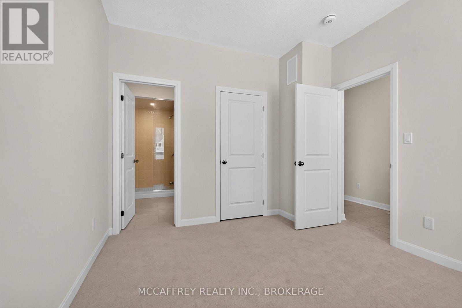 19 Oakmont Drive, Loyalist (Bath), ON - Indoor Photo Showing Other Room