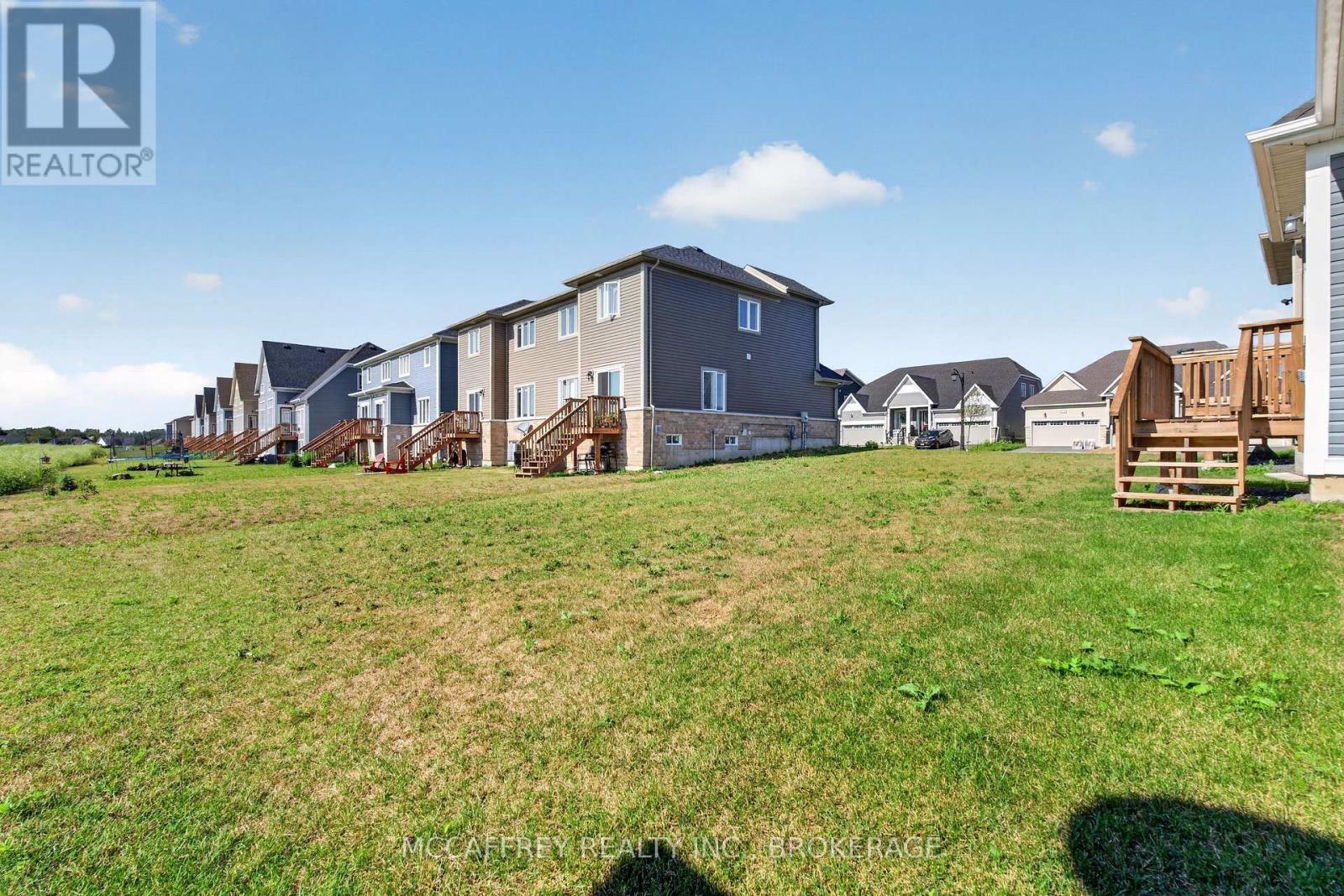 19 Oakmont Drive, Loyalist (Bath), ON - Outdoor