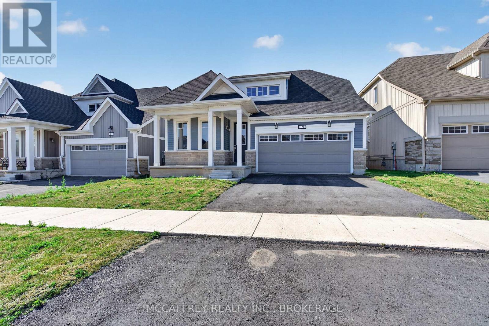 19 Oakmont Drive, Loyalist (Bath), ON - Outdoor With Facade
