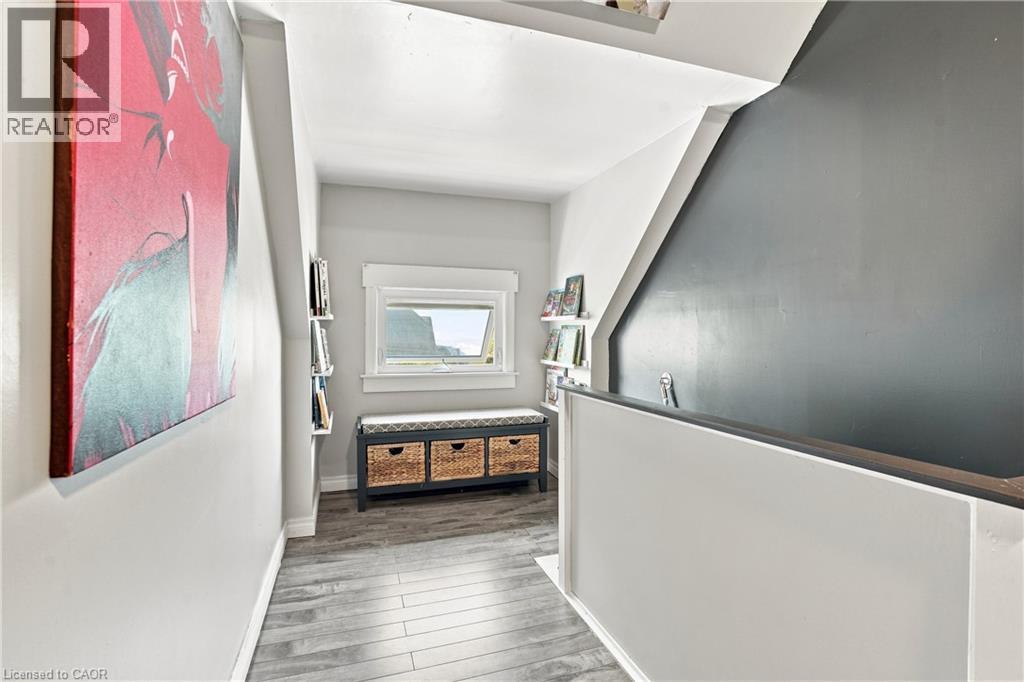 4313 Central Avenue, Lincoln, ON - Indoor Photo Showing Other Room