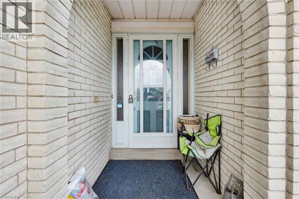 ENTRANCE - 591 Mohawk Road W, Hamilton, ON - Outdoor With Exterior